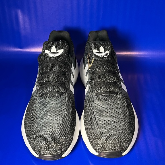 NEW adidas Swift Run 22 Black Gray Mens Size 10 Fast Shipping - Picture 4 of 8